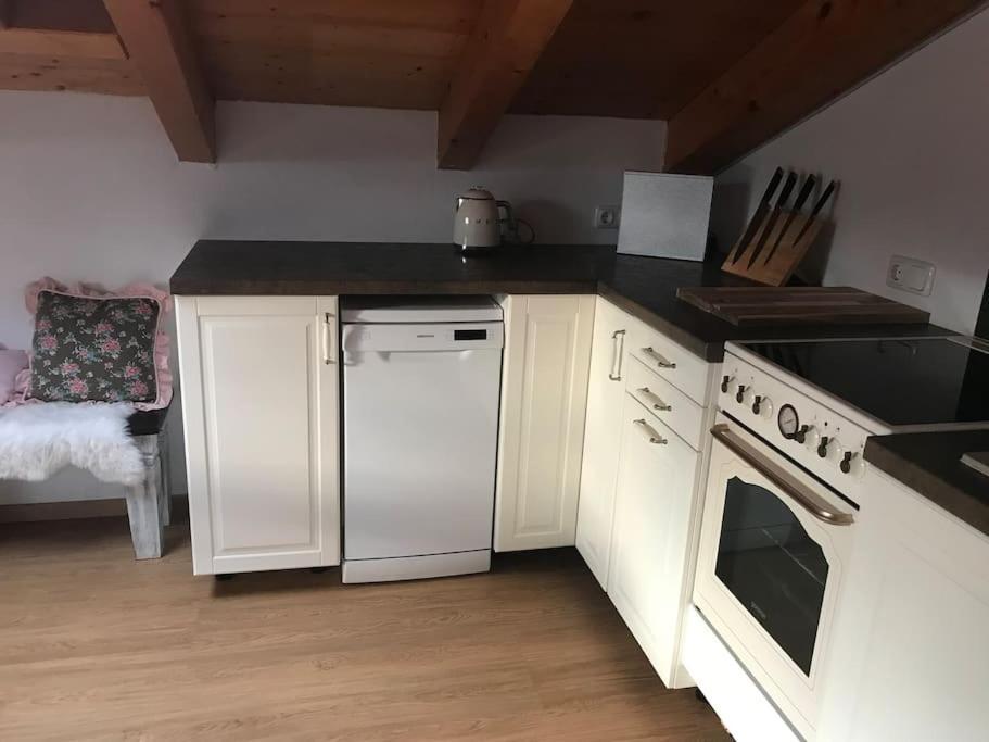 Ferienwohnung Seinerzeit - Kuschelige Dachwohnung Schönau am Königssee Eksteriør bilde